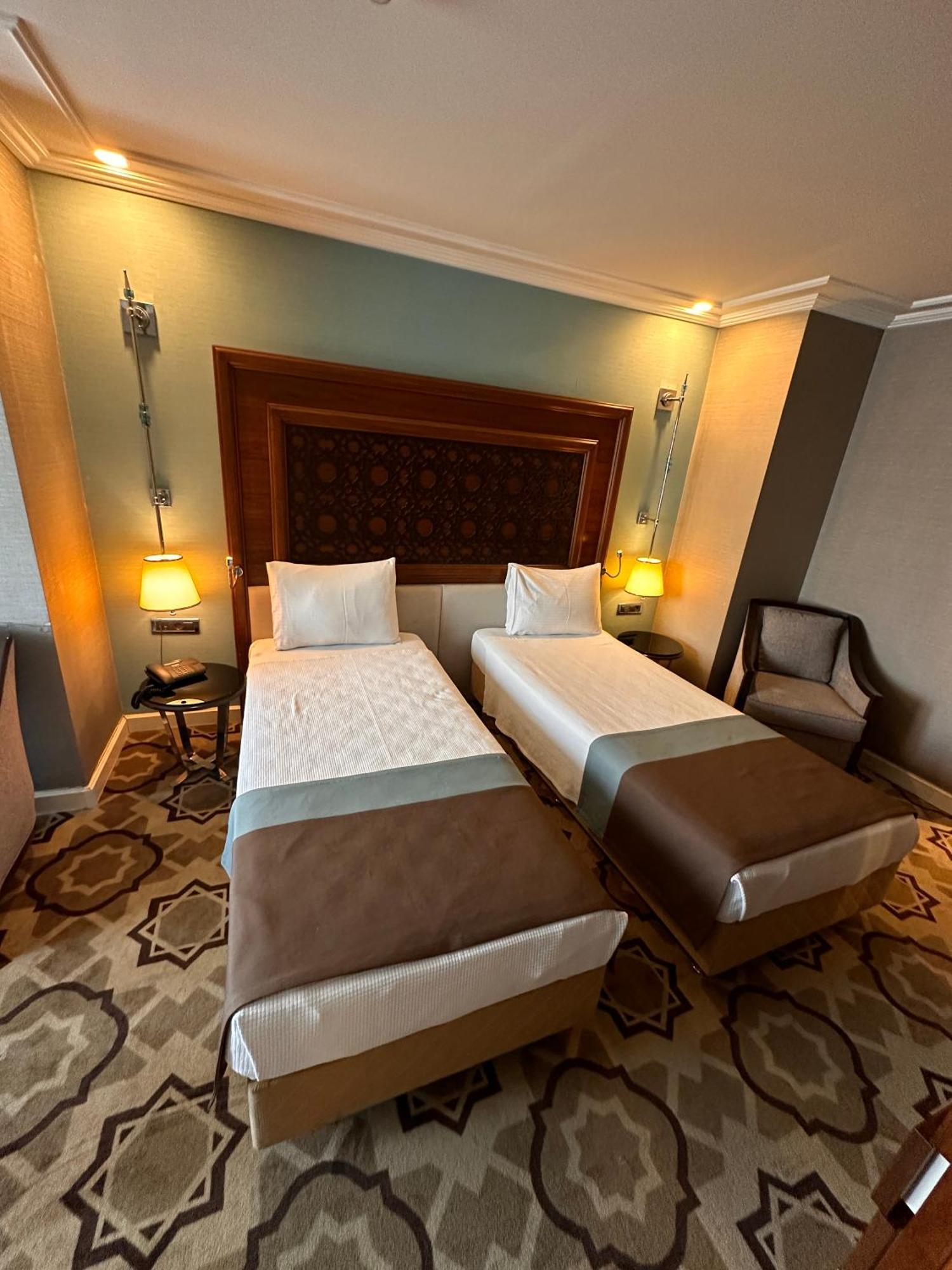 Grand Durmaz Hotel Istanbul Bagian luar foto