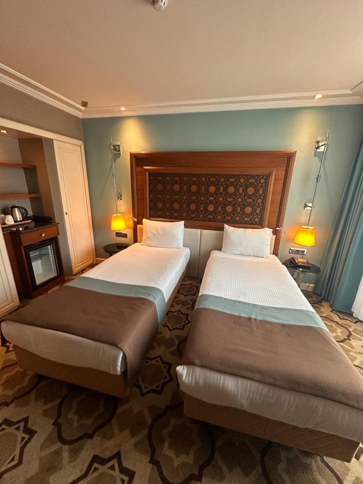 Grand Durmaz Hotel Istanbul Bagian luar foto