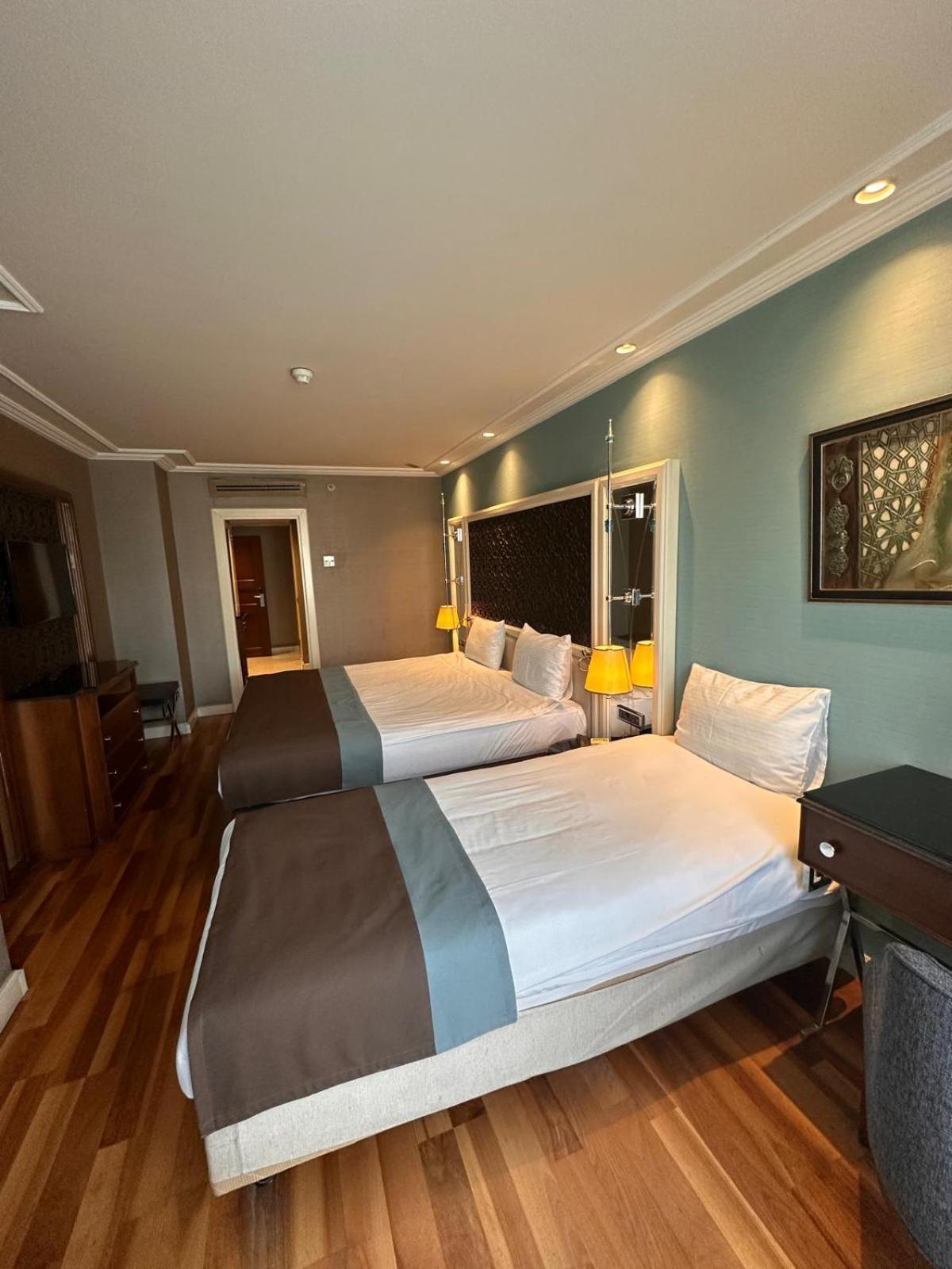 Grand Durmaz Hotel Istanbul Bagian luar foto