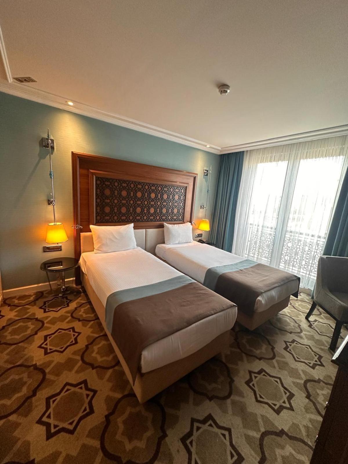 Grand Durmaz Hotel Istanbul Bagian luar foto
