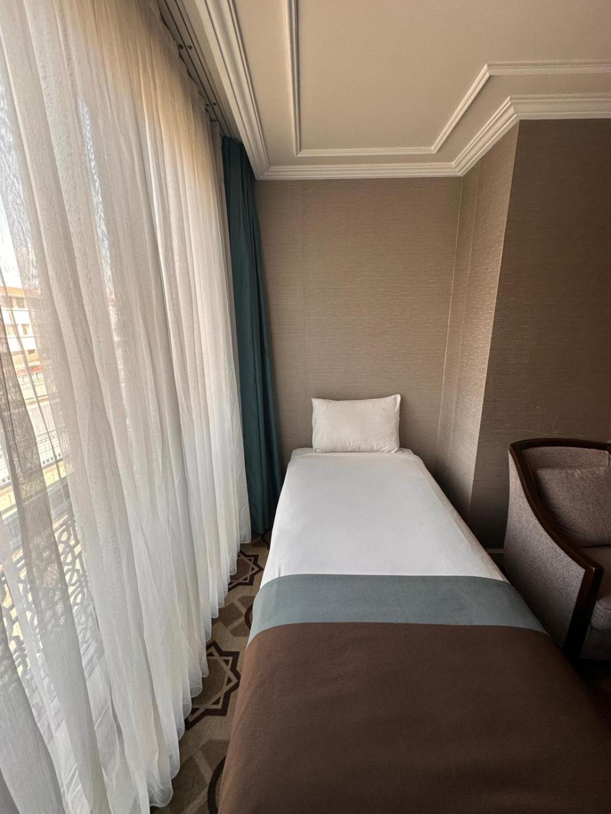 Grand Durmaz Hotel Istanbul Bagian luar foto