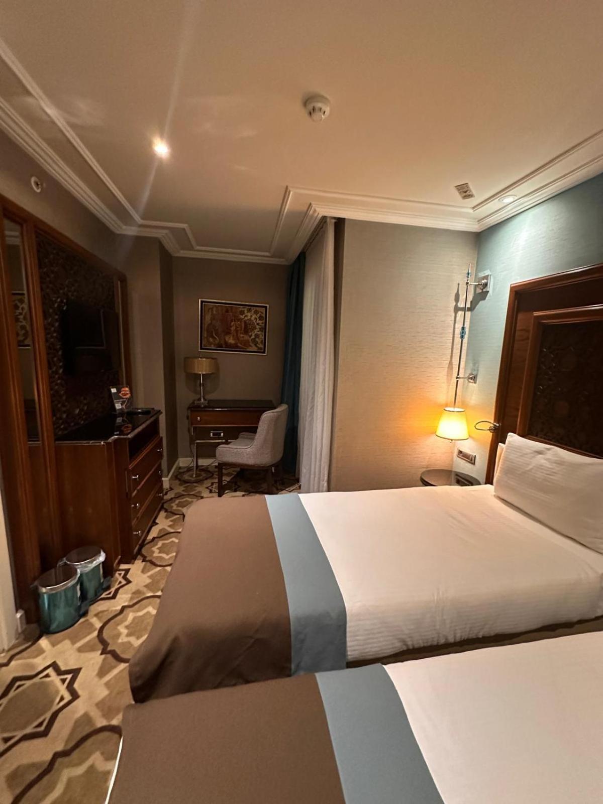Grand Durmaz Hotel Istanbul Bagian luar foto
