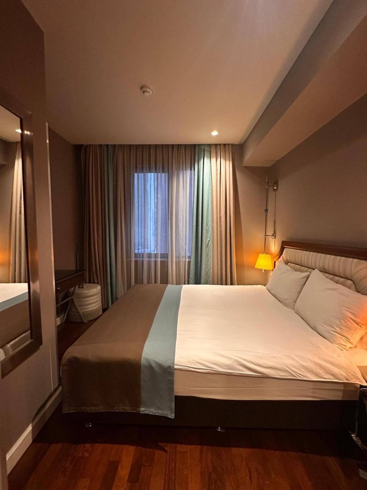 Grand Durmaz Hotel Istanbul Bagian luar foto